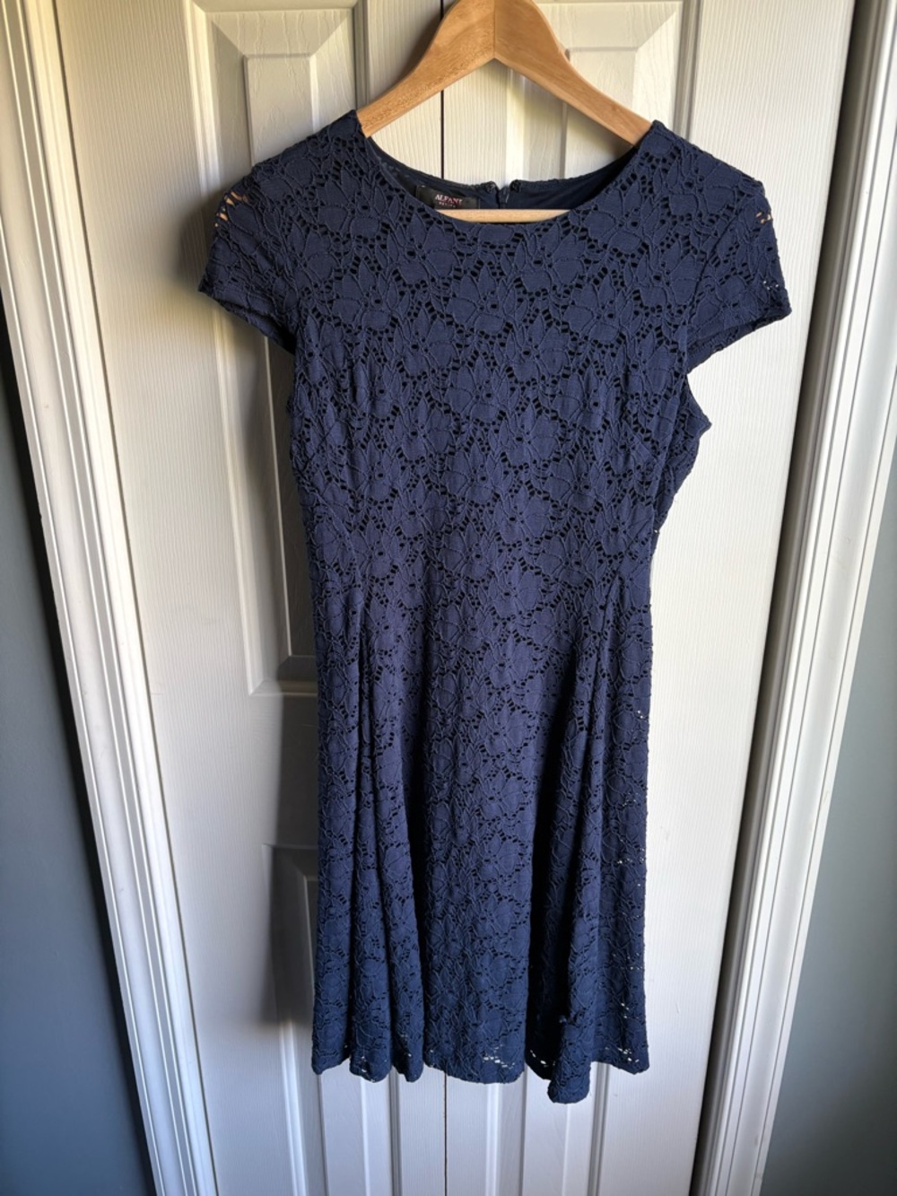 Alfani Petite Womens Navy Short Sleeve Lace Fit and Flare Dress Size 2P
